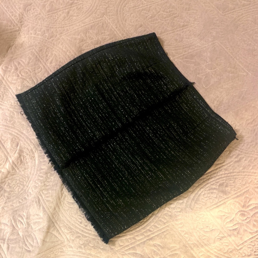 Trina Turk Black Metallic Tweed Skirt Fringe